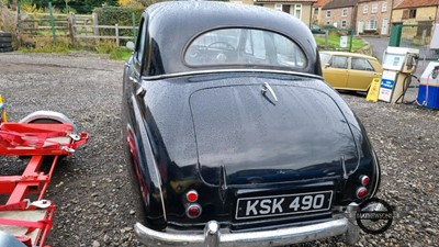Lot 666 - 1954 AUSTIN A40