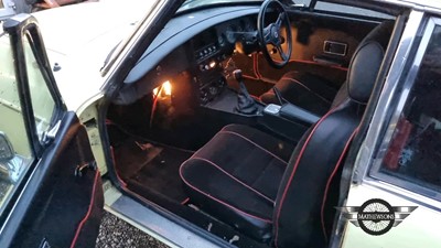 Lot 671 - 1977 MG B GT
