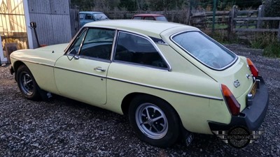 Lot 671 - 1977 MG B GT