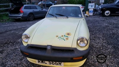 Lot 671 - 1977 MG B GT