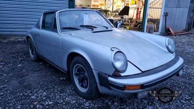 Lot 676 - 1976 PORSCHE 911