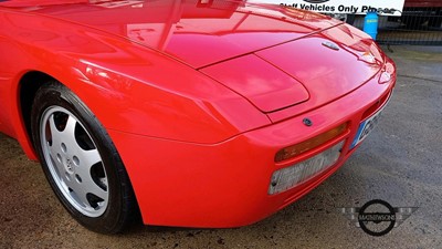 Lot 685 - 1990 PORSCHE 944 TURBO