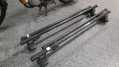 Lot 175 - 2 x PAIRS OF THULE ROOF RACK