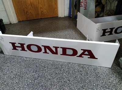 Lot 686 - HONDA ILLUMINATED SIGN