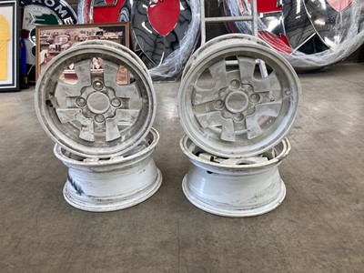 Lot 339 - WHITE TALBOT SUNBEAM TI WHEELS