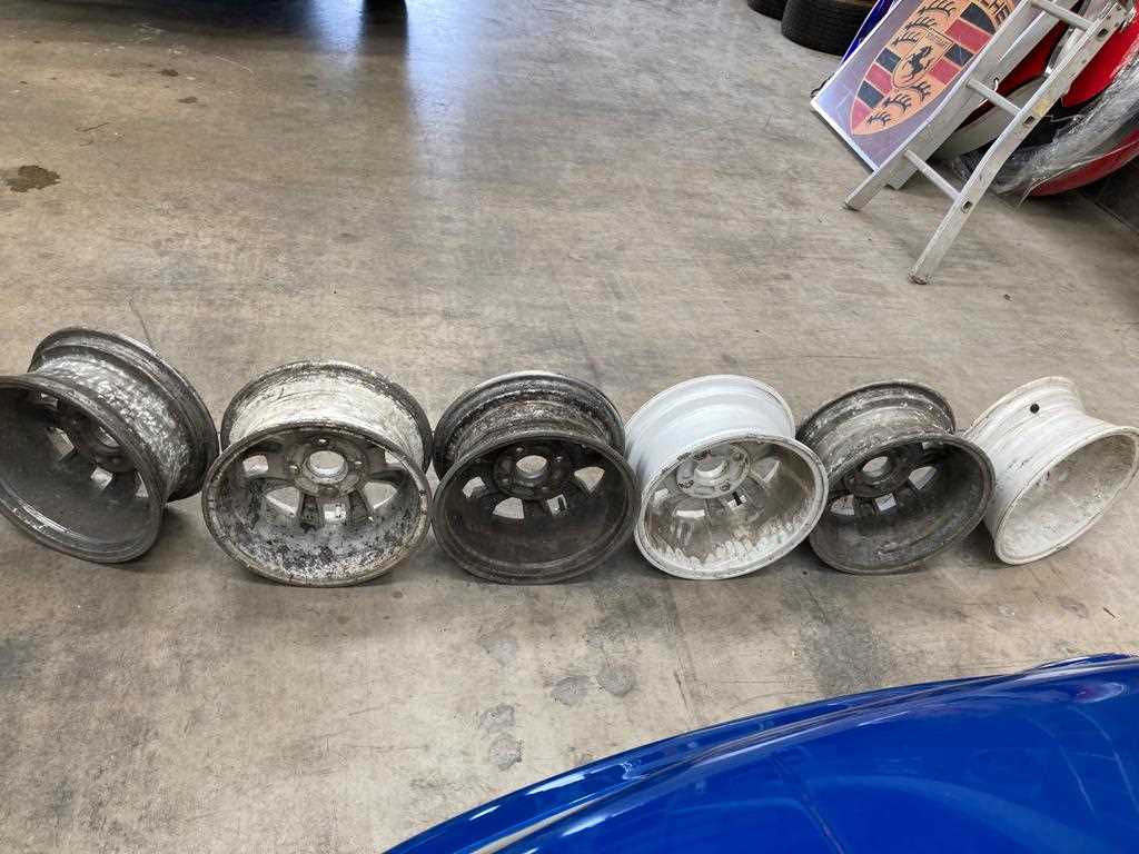 Ti Racing Wheels Lot 347 - X6 SUNBEAM TI WHEELS