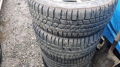 Lot 698 - PORSCHE WHEELS, RIMS AND WINTER TYRES