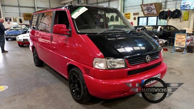 Lot 437 - 2000 VOLKSWAGEN CARAVELLE TDI SWB AUTO