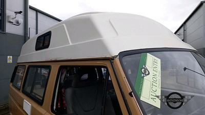 Lot 265 - 1983 VOLKSWAGEN CAMPERVAN