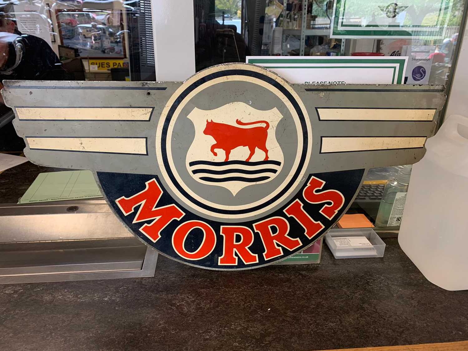 Lot 16 - MORRIS SIGN