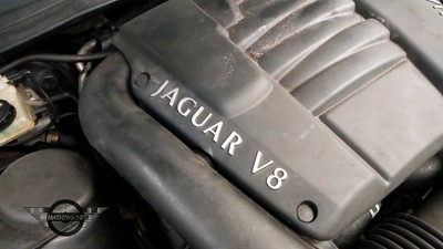 Lot 112 - 2002 JAGUAR S-TYPE V8 AUTO