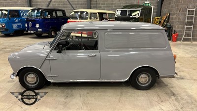 Lot 128 - 1971 LEYLAND CARS MINI 850