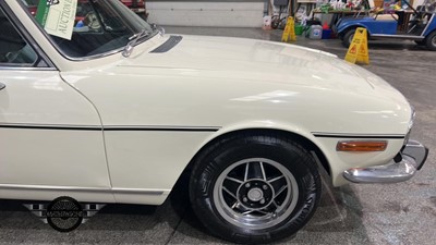 Lot 172 - 1974 TRIUMPH STAG AUTO