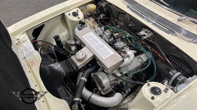 Lot 172 - 1974 TRIUMPH STAG AUTO