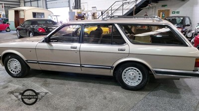 Lot 214 - 1983 FORD GRANADA GHIA AUTO