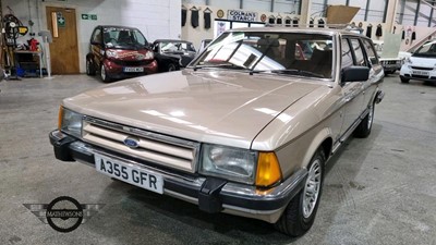 Lot 214 - 1983 FORD GRANADA GHIA AUTO