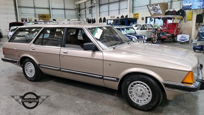 Lot 214 - 1983 FORD GRANADA GHIA AUTO