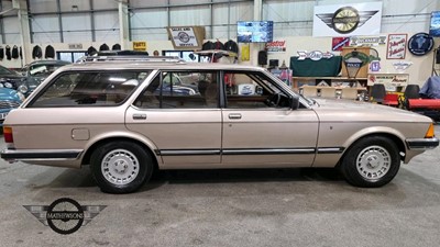 Lot 214 - 1983 FORD GRANADA GHIA AUTO