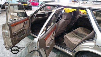 Lot 214 - 1983 FORD GRANADA GHIA AUTO