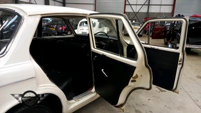 Lot 276 - 1966 HILLMAN MINX DE-LUXE