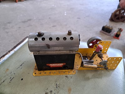 Lot 474 - MECANO STATIONARY MODEL ENGINE