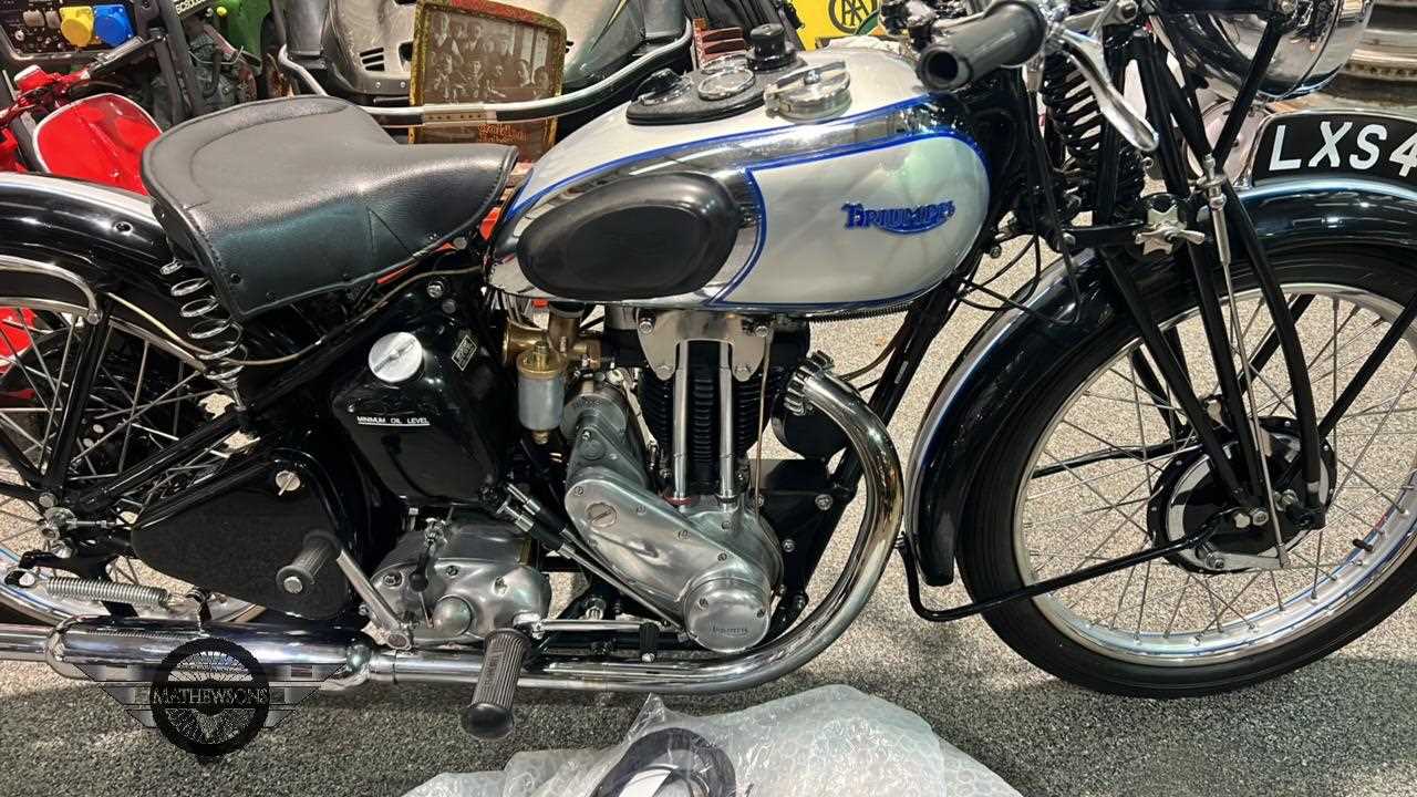 Lot 127 - 1944 TRIUMPH TIGER REP