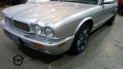 Lot 582 - 2000 JAGUAR XJ8 AUTO