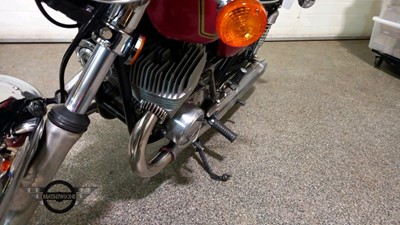 Lot 609 - 1977 SUZUKI GT500