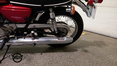 Lot 609 - 1977 SUZUKI GT500