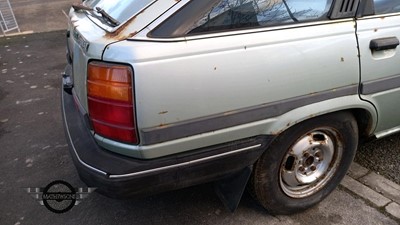 Lot 35 - 1985 TOYOTA CARINA II GL