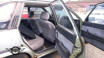 Lot 35 - 1985 TOYOTA CARINA II GL