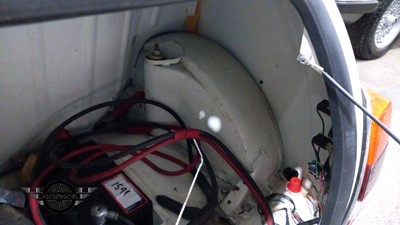 Lot 635 - 1989 AUSTIN MINI SKY ROSE