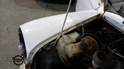 Lot 635 - 1989 AUSTIN MINI SKY ROSE
