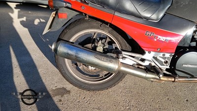 Lot 666 - 1984 KAWASAKI GPZ 750R