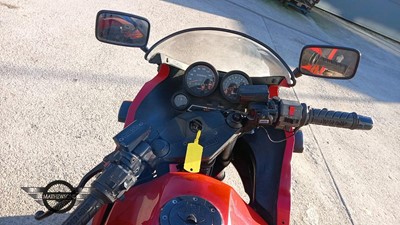 Lot 666 - 1984 KAWASAKI GPZ 750R