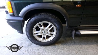 Lot 185 - 2000  LAND ROVER DISCOVERY V8I XS AUTO