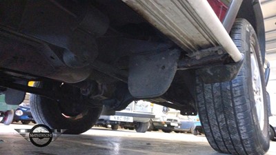 Lot 185 - 2000  LAND ROVER DISCOVERY V8I XS AUTO
