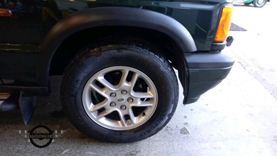 Lot 185 - 2000  LAND ROVER DISCOVERY V8I XS AUTO