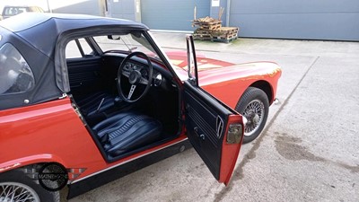 Lot 673 - 1971 MG MIDGET 3