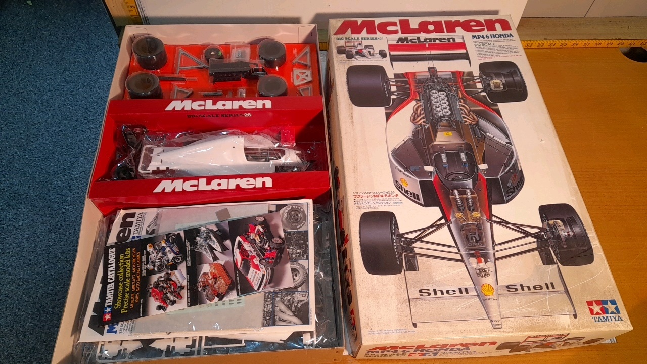 Lot 137 - McLAREN MP4 HONDA 1.12 SCALE MODEL KIT