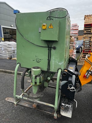 Lot 687 - SANDBLASTER