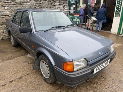 Lot 39 - 1989 FORD ORION GL AUTO