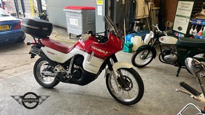 Lot 694 - 1991 HONDA XL600V