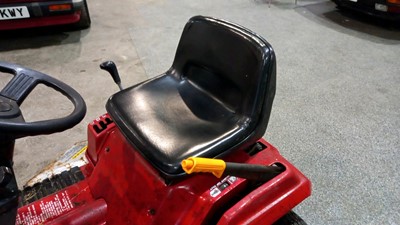 Lot 703 - HONDA HT3810 MOWER