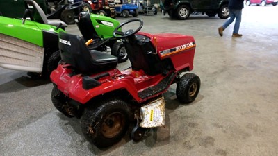 Lot 703 - HONDA HT3810 MOWER