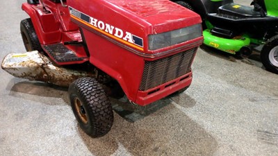 Lot 703 - HONDA HT3810 MOWER