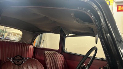 Lot 38 - 1939 MORRIS 8