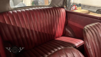 Lot 38 - 1939 MORRIS 8