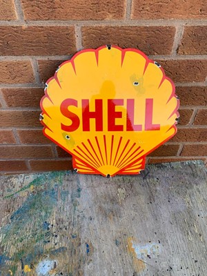 Lot 669 - SHELL ENAMEL SIGN