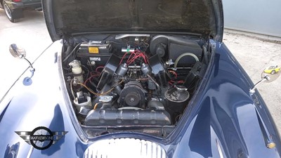 Lot 44 - 1969  DAIMLER V8 250